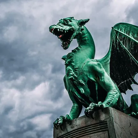 Tony's Place Under The Castle Liubliana